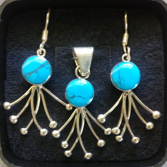 925 Silver and Turquoise Charm and Earrings Set - Picture 2 of 4